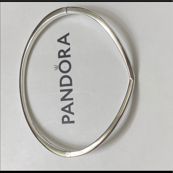 SOLD. Pandora Wishbone bangle in size 2 Medium - Picture 2 of 3